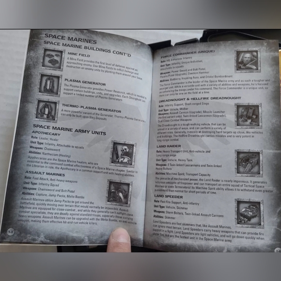 Warhammer 40,000: Dawn of War- Gold Edition (PC, 2004, Game of the Year) - Picture 7 of 8